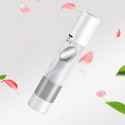 Thiết bị bảo vệ môi nhỏ được OEM nhập khẩu ở Thâm Quyến.